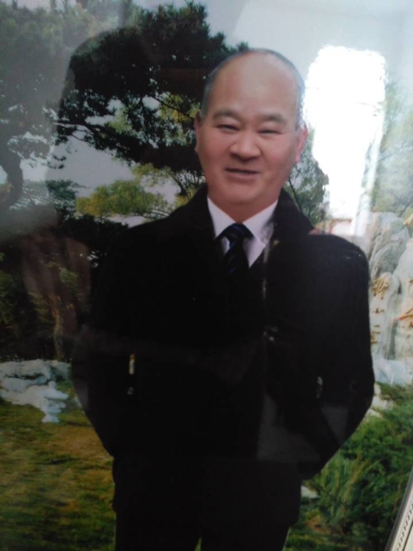 老方丈的第一张照片--佛山相亲服务中心