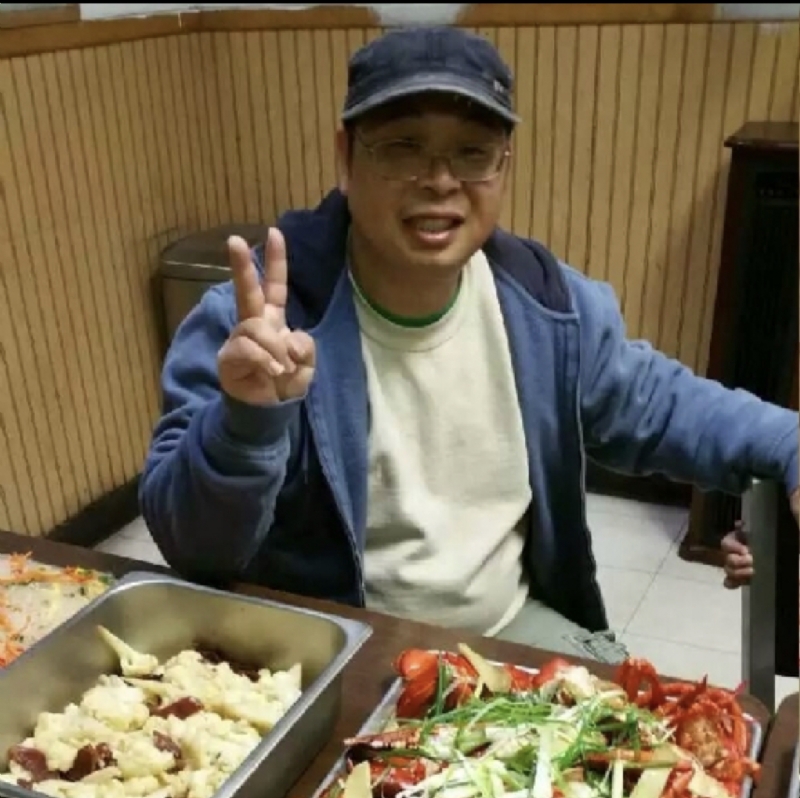 wally的第一张照片--佛山相亲服务中心