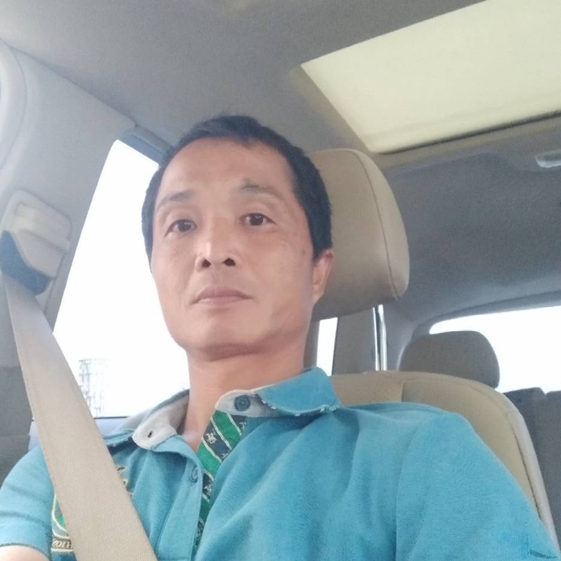 温柔男孩的第一张照片--佛山相亲服务中心