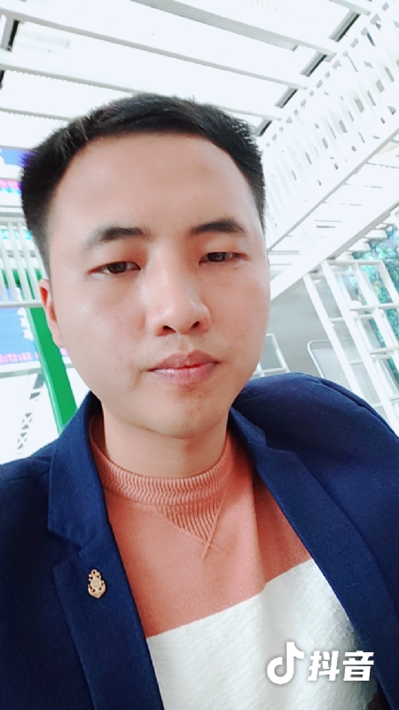 佳鑫的第一张照片--佛山相亲服务中心