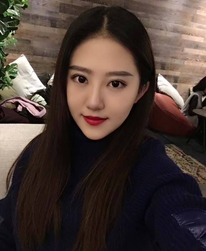 yi一的第一张照片--佛山相亲服务中心