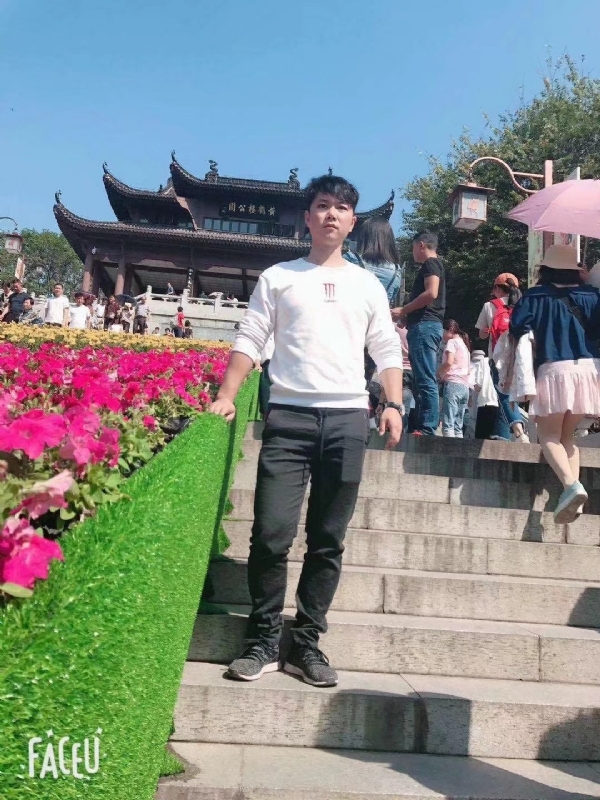坦然的第二张照片--佛山相亲服务中心