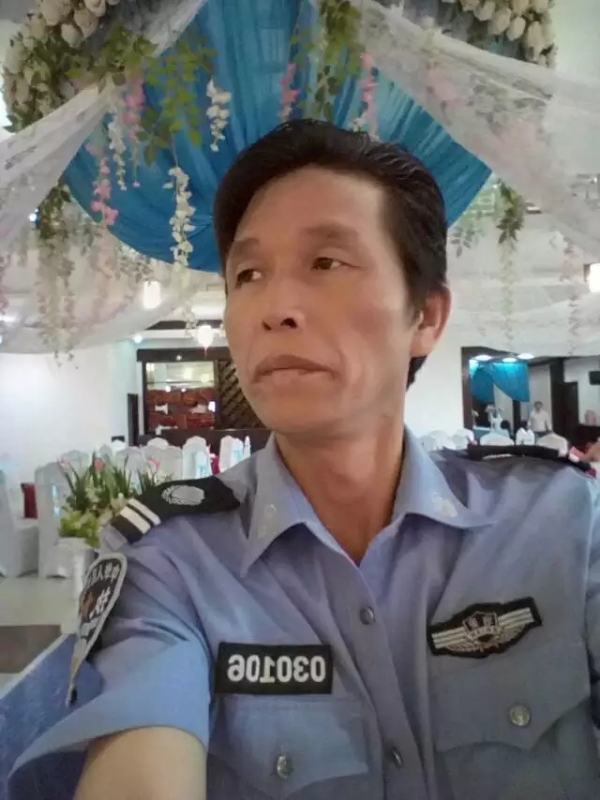 卧窗听雨的第二张照片--佛山相亲服务中心