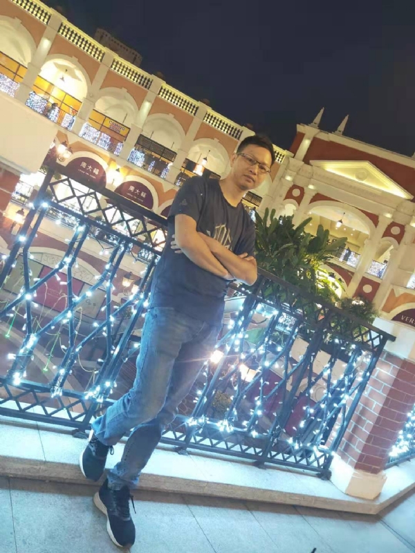 落单恋人的第一张照片--佛山相亲服务中心