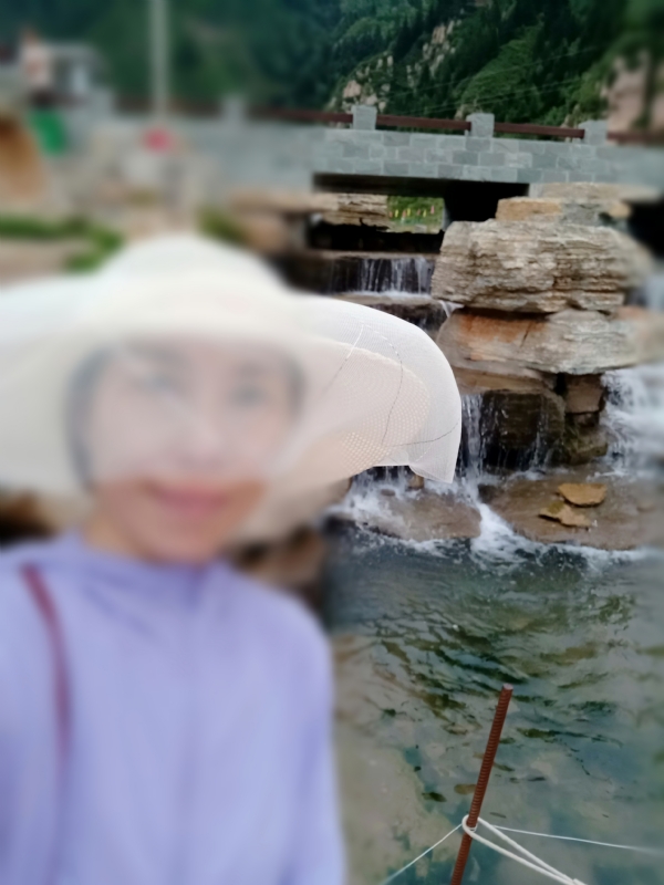 沥秋的第一张照片--佛山相亲服务中心