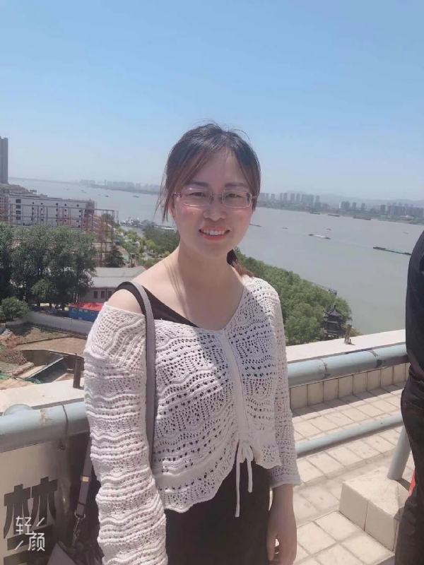 随缘的第一张照片--佛山相亲服务中心
