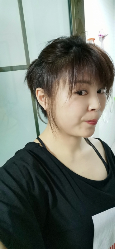 木槿的第一张照片--佛山相亲服务中心