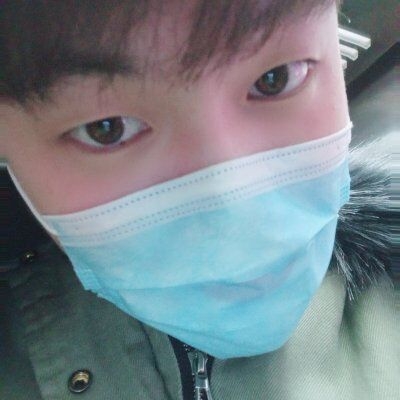 大学生的第一张照片--佛山相亲服务中心