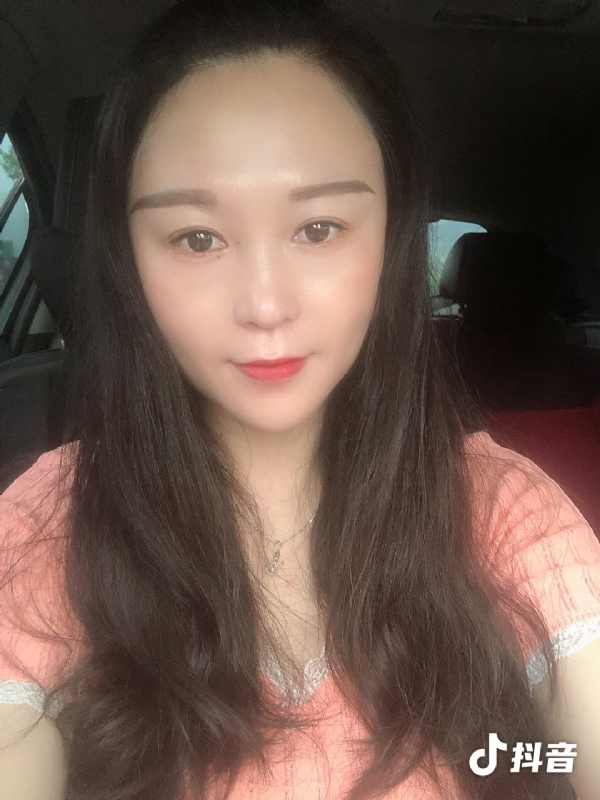云云的第一张照片--佛山相亲服务中心