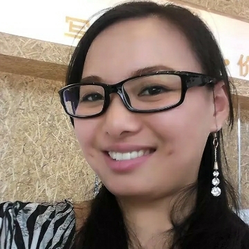 蕊倪的第一张照片--佛山相亲服务中心