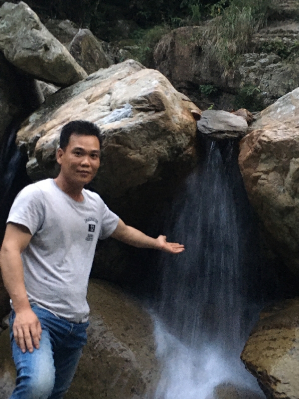 Luang少的第三张照片--佛山相亲服务中心