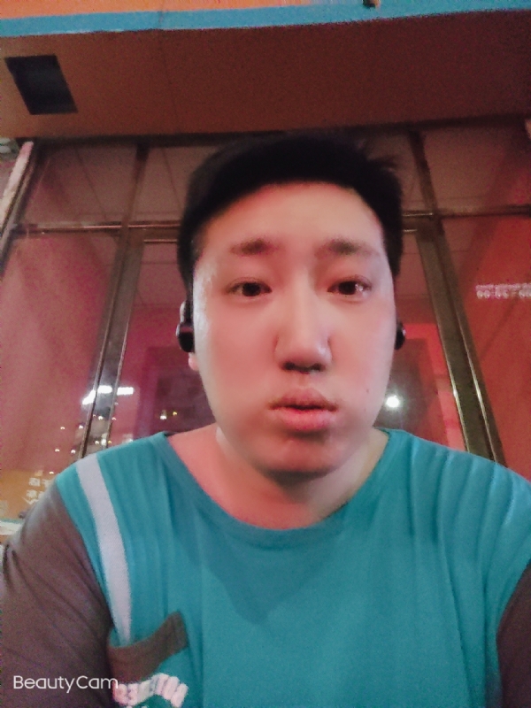 夜月星辰的第一张照片--佛山相亲服务中心