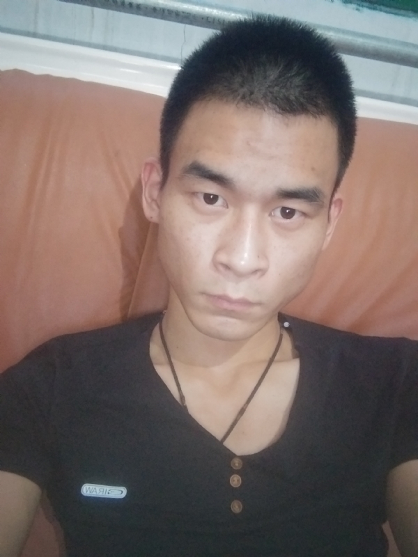 单身狗一枚的第一张照片--佛山相亲服务中心