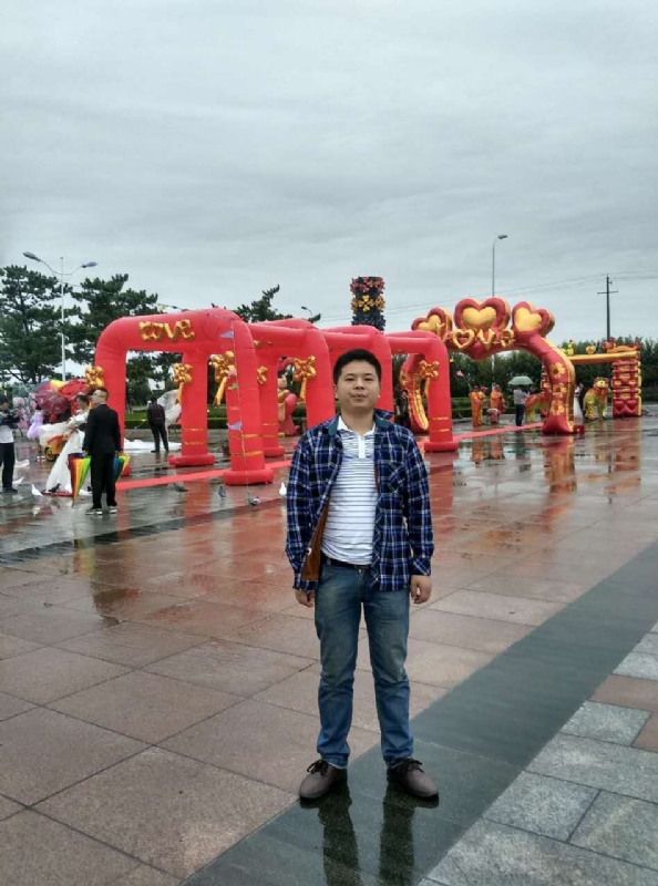 在奋斗的第三张照片--佛山相亲服务中心
