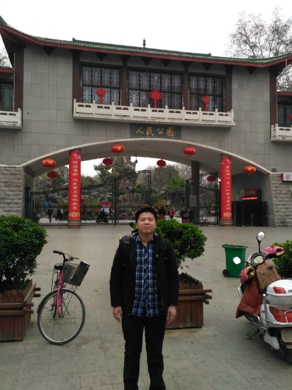 在奋斗的第四张照片--佛山相亲服务中心