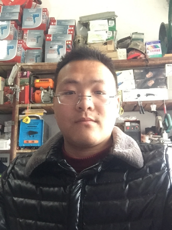 鼎福的第一张照片--佛山相亲服务中心