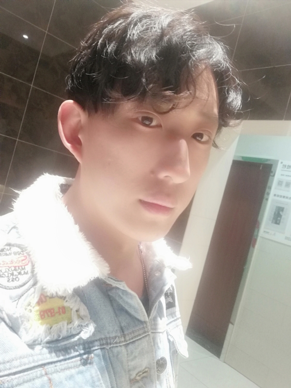 鲸落ii的第一张照片--佛山相亲服务中心