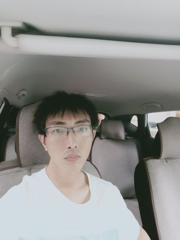 阳光大男孩的第一张照片--佛山相亲服务中心
