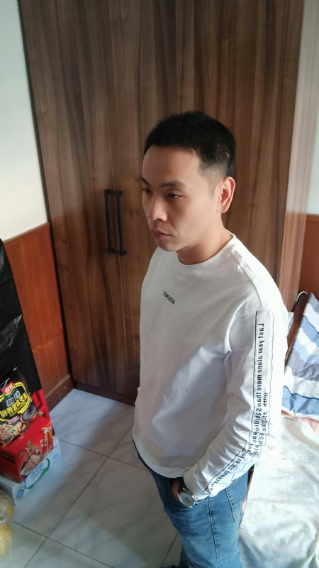 没有蜡笔的小航的第一张照片--佛山相亲服务中心