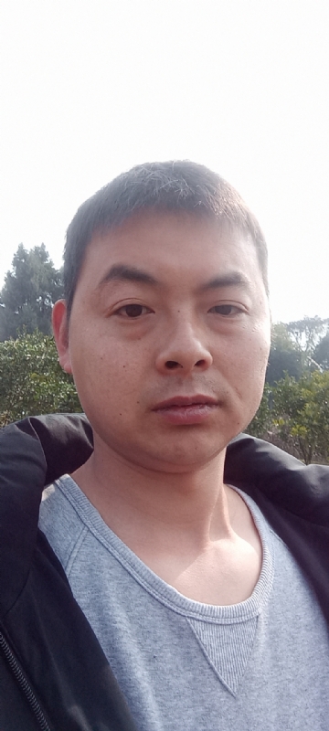 亲亲抱抱我爱你的第一张照片--佛山相亲服务中心