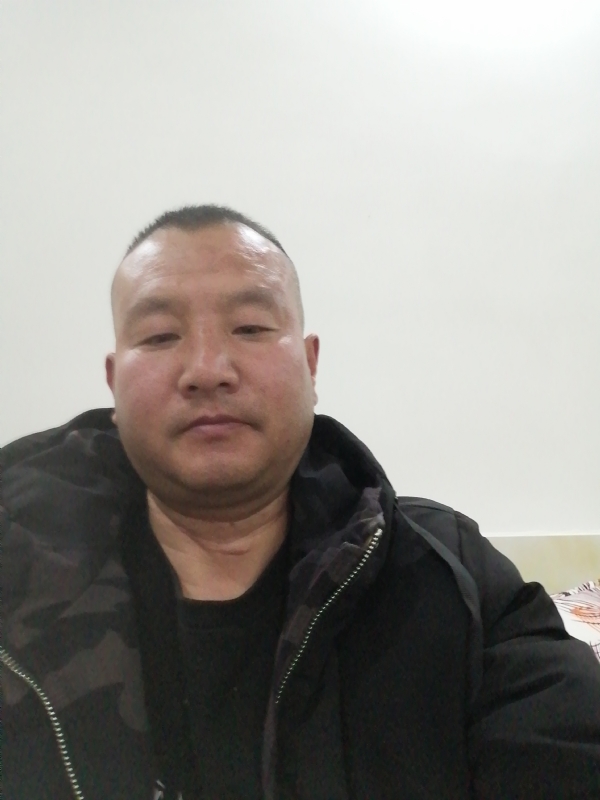 肖小江的第一张照片--佛山相亲服务中心