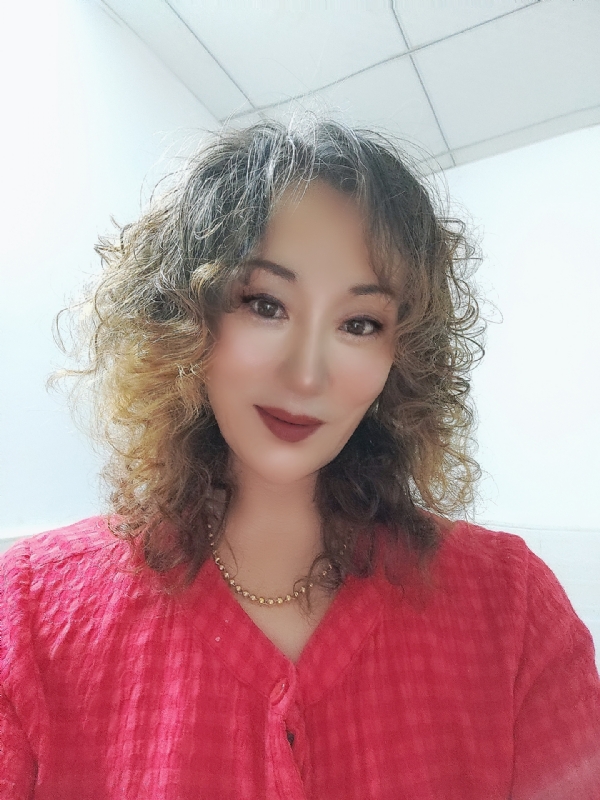 燕子的第一张照片--佛山相亲服务中心