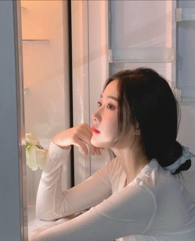 風吹過臉頰的第一张照片--佛山相亲服务中心