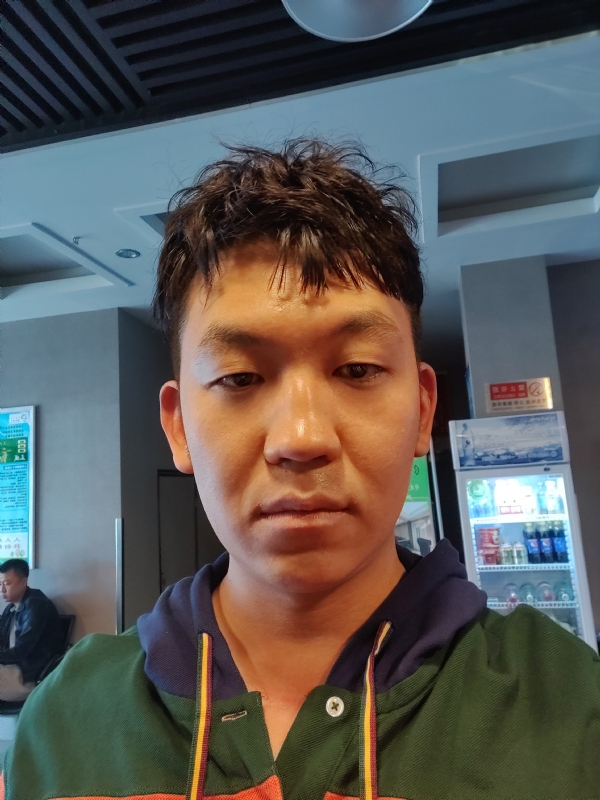 文哈哈的第一张照片--佛山相亲服务中心