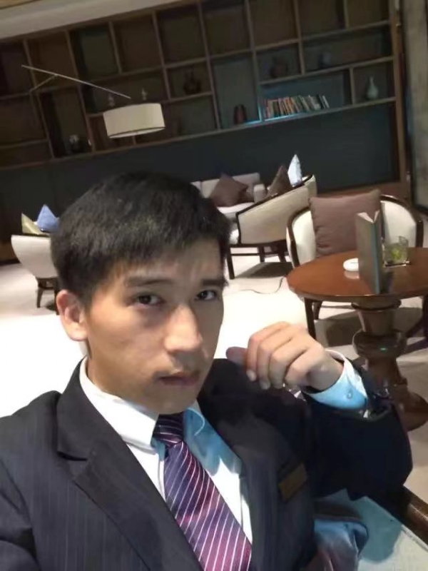一条孤独的鱼的第二张照片--佛山相亲服务中心