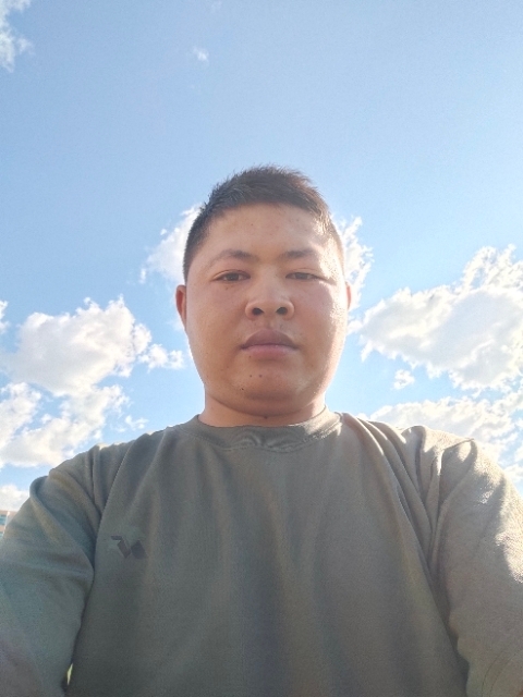 小马的第一张照片--佛山相亲服务中心