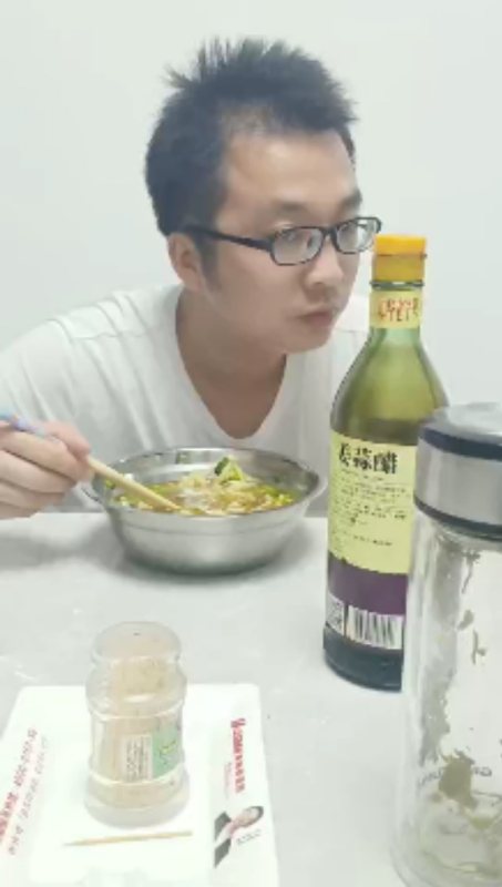 超超的第一张照片--佛山相亲服务中心