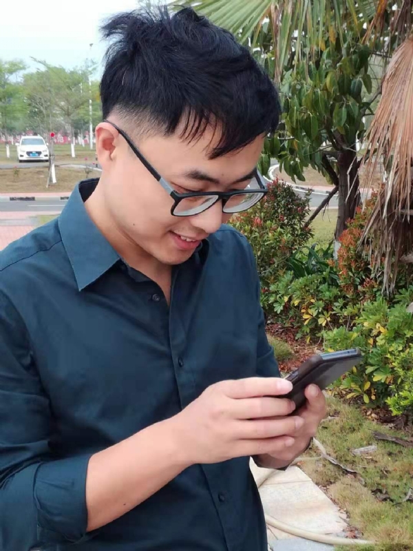 鼠王子的第一张照片--佛山相亲服务中心