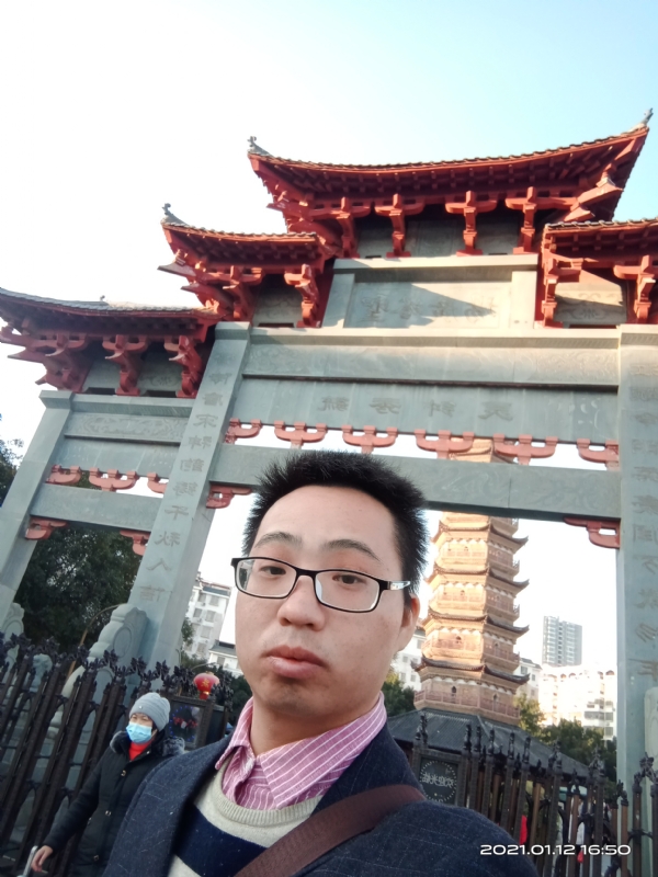 碧血丹心的第一张照片--佛山相亲服务中心