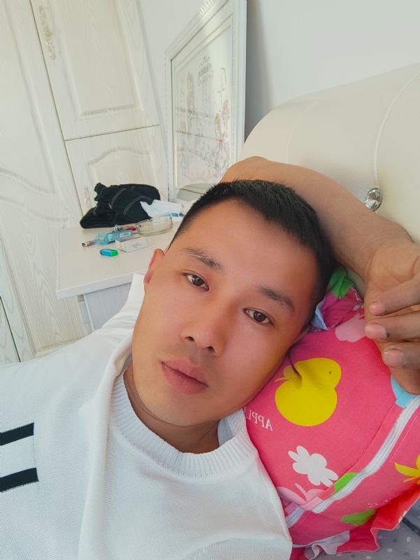 一个人的第一张照片--佛山相亲服务中心