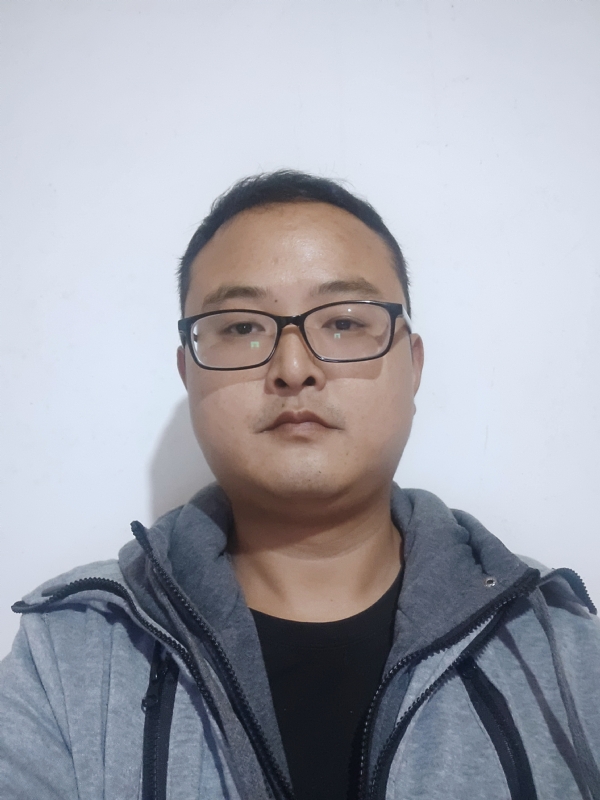 爱在一瞬间的第一张照片--佛山相亲服务中心
