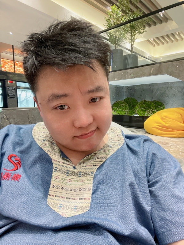 小恶魔的第一张照片--佛山相亲服务中心