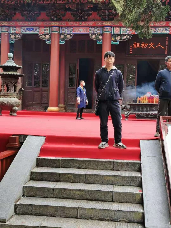 单身的小草的第三张照片--佛山相亲服务中心