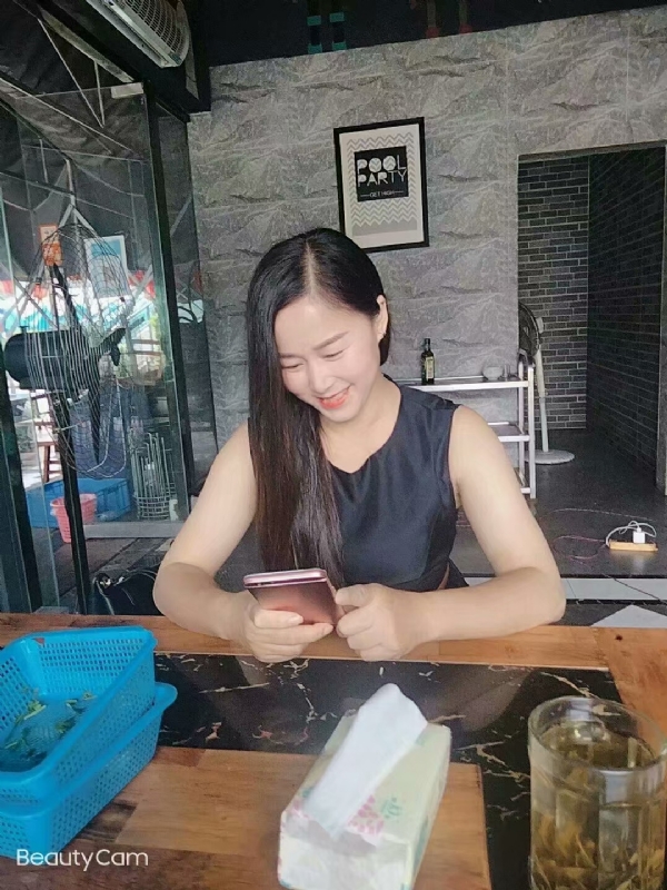 如不坚强弱给谁看的第一张照片--佛山相亲服务中心