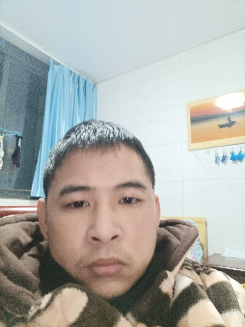 寂寞的第二张照片--佛山相亲服务中心
