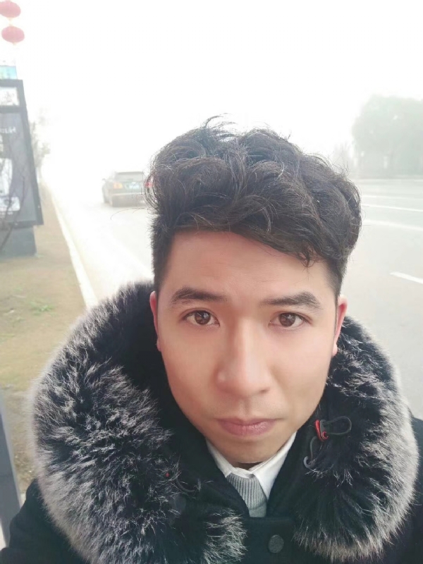 开心快乐每一天的第一张照片--佛山相亲服务中心