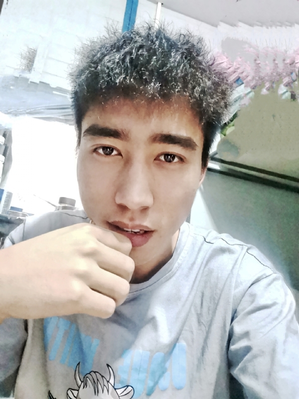 未来可期的第一张照片--佛山相亲服务中心
