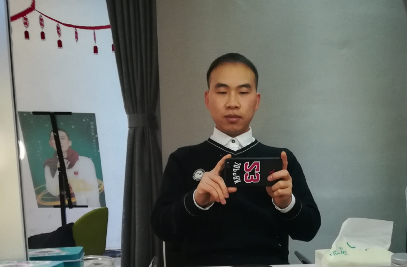 恬淡的第一张照片--佛山相亲服务中心