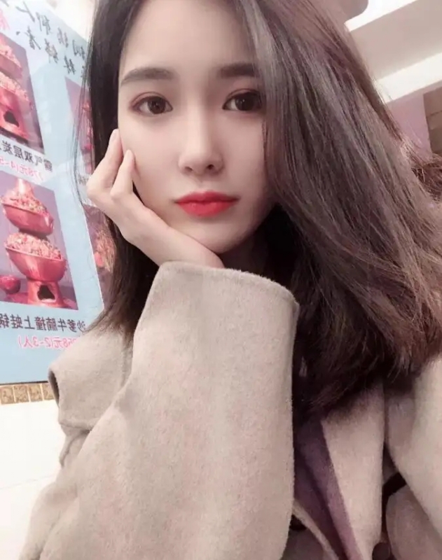 谢玲的第一张照片--佛山相亲服务中心