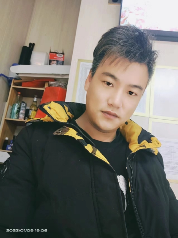 孤酒枕愁眼眠的第一张照片--佛山相亲服务中心