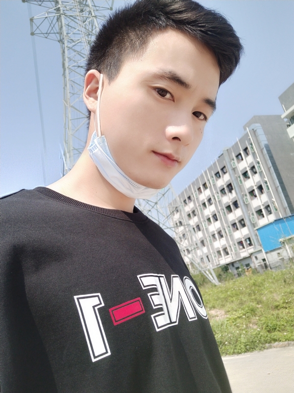 何凡的第一张照片--佛山相亲服务中心