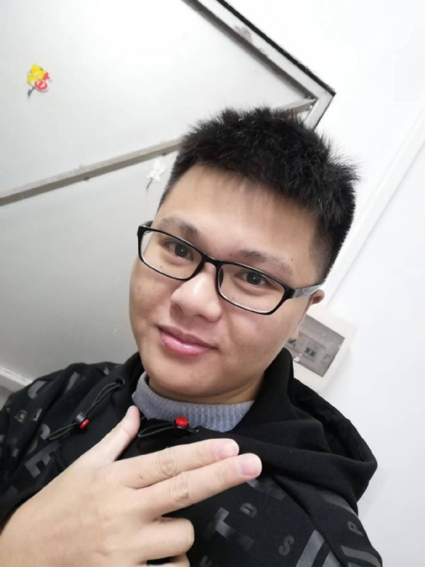 小小梦执的第一张照片--佛山相亲服务中心