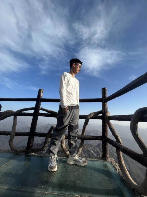 怜ぁ熙的第一张照片--佛山相亲服务中心