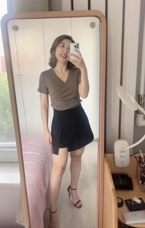 丽波的第二张照片--佛山相亲服务中心