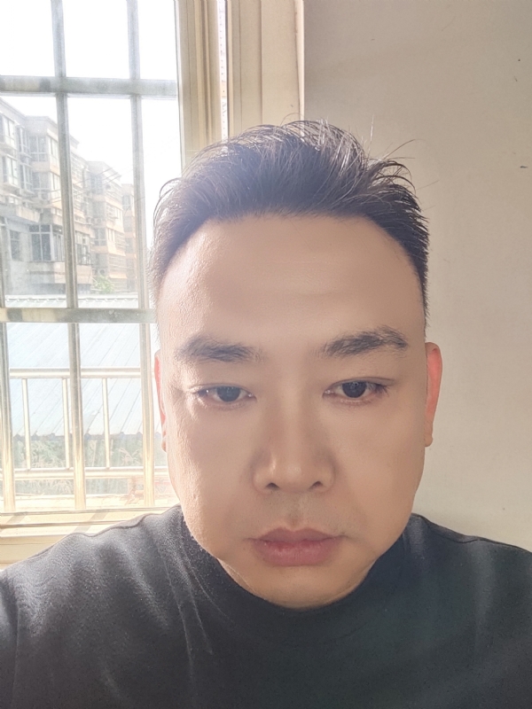 爱人先爱己的第一张照片--佛山相亲服务中心
