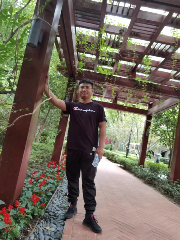 会飞的鱼的第一张照片--佛山相亲服务中心